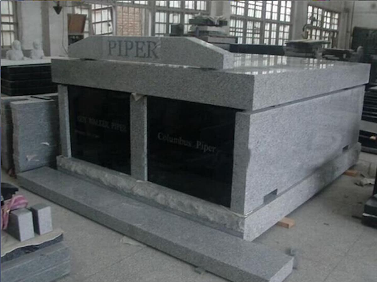 Romanian Monument, Romanian Memorial, Romanian Gravestone, Romanian Cemetery Stone
